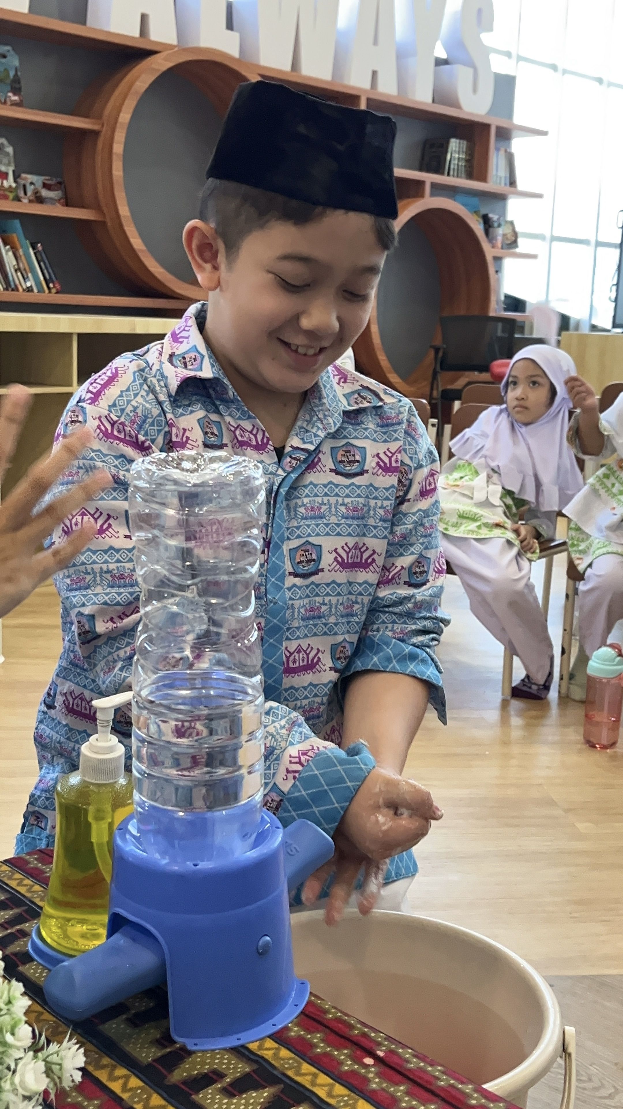 Global Handwashing Day (in collaboration with Azzahra Islamic School) Gallery